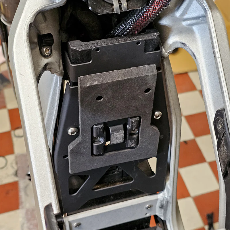 Renfort de Plaque Avant de Batterie / SUR-RON Light Bee - Image 5