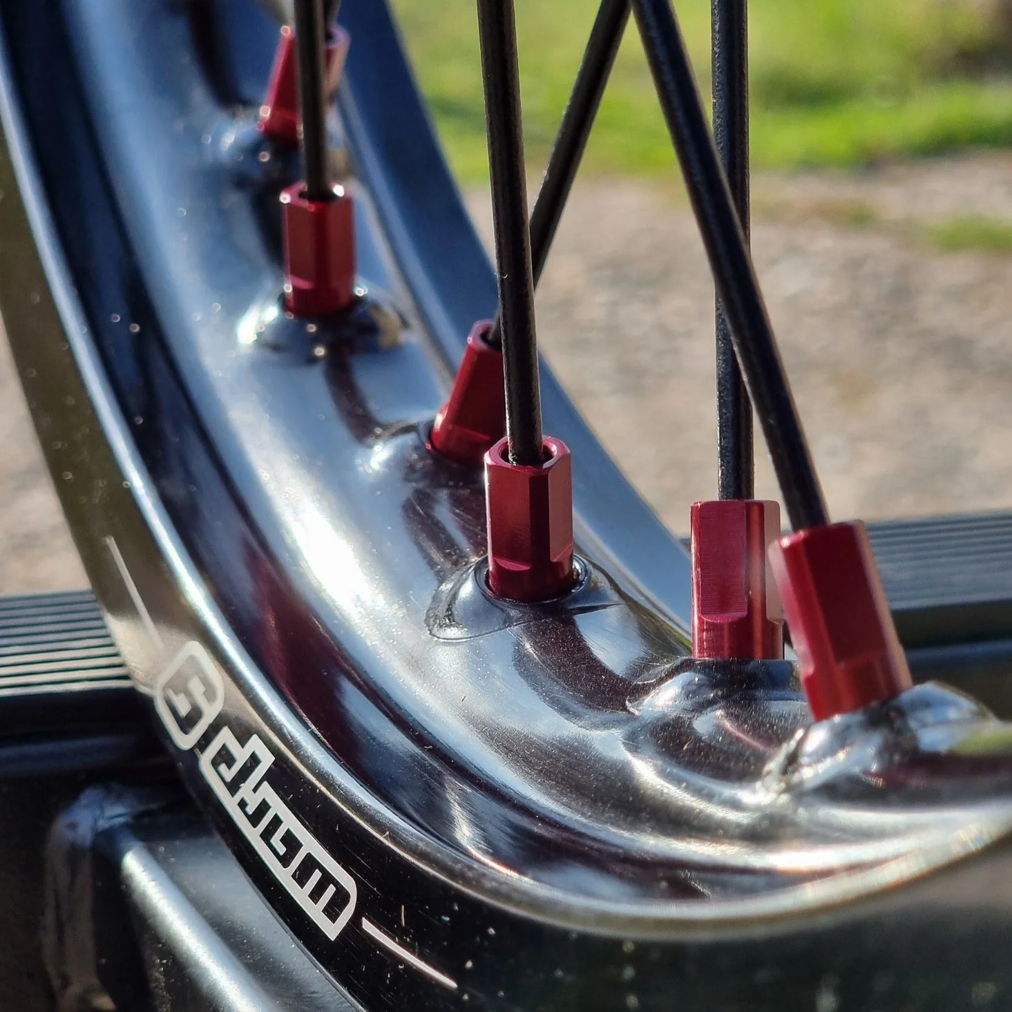 Roue Arrière WARP 9 / SUR-RON Light Bee et TALARIA Sting - Image 12